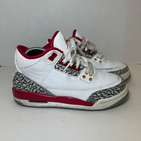 Nike Air Jordan 3 Retro OG Sneaker Shoes Cardinal Red Youth Size 4 - Picture 1 of 9